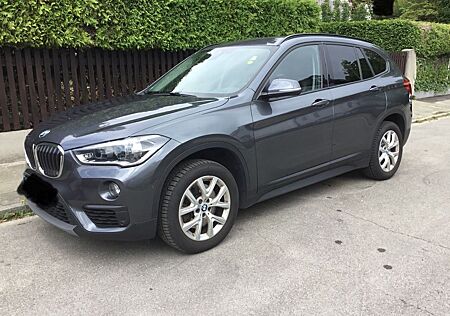 BMW X1 xDrive20i Advantage Steptronic Advantage