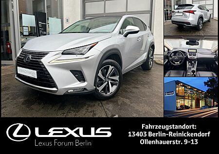 Lexus NX 300 NX 300h HYBRID Luxury Line * Panoramadach * 360