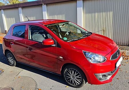 Mitsubishi Space Star 1.0 - Intro Edition
