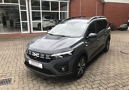 Dacia Jogger gebraucht kaufen Dacia Jogger TCe 110 Expression 5-Sitzer SHZ+RFK+PDC+L