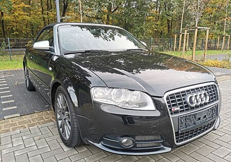 Audi A4 Cabriolet 2.0 TFSI S-Line