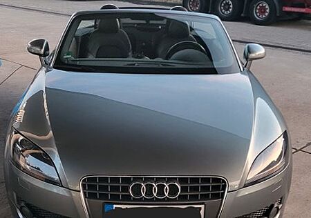 Audi TT Roadster 2.0 TFSI -