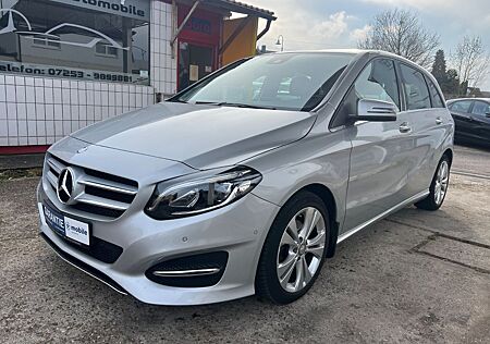 Mercedes-Benz B 200 Urban*NAVI*AHK*KLIMA*Sitzhug.*Tempo*PTC