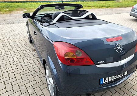 Opel Tigra 1.4 TWINPORT -