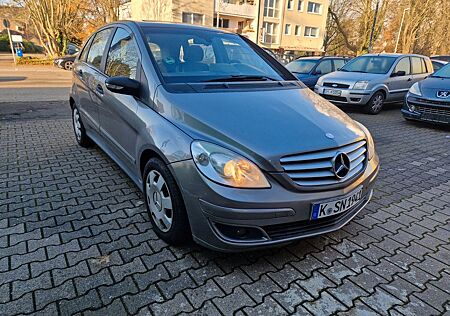 Mercedes-Benz B 180 CDI -