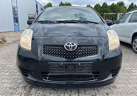 Toyota Yaris Sol