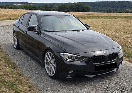 BMW 335 gebraucht kaufen BMW 335i / Handschalter / Heckantrieb