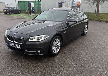 BMW 530d xDrive Luxury,HUD,keyless entry,softclose