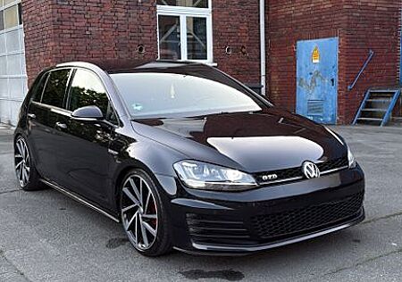 VW Golf Volkswagen 2.0 TDI BMT GTD GTD