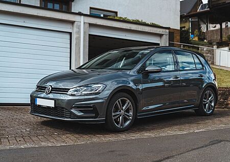 VW Golf Volkswagen 1.4 TSI 92kW Highline