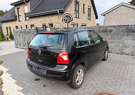 VW Polo Volkswagen 1.2 47kW Basis Plus-Paket Basis