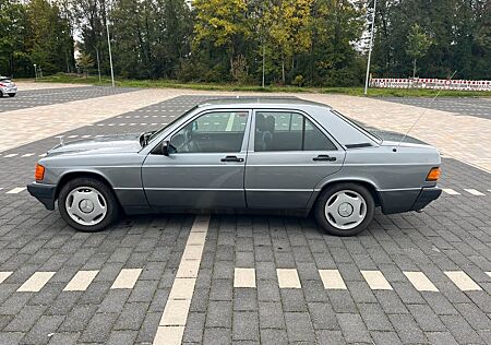 Mercedes-Benz 190 gebraucht kaufen Mercedes-Benz 190 E 1.8