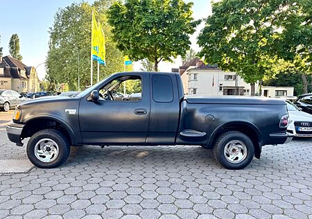 Ford F 150 Stepside 4,6 V8 XLT *Leder+4x4+LPG*
