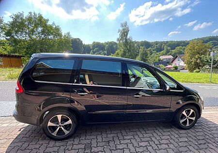 Ford Galaxy 2.0 Ghia Ghia, 7-Sitze Panoramad. Sitzhz