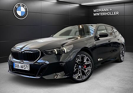 BMW 530e xDrive Touring Pano B&W K-Sitze AHK ACC LED