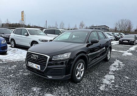 Audi Q2 basis Automatic AHK
