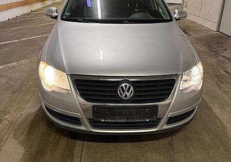VW Passat Variant Volkswagen Passat 1.6 Bivalent EcoFuel Erdgas (CNG)