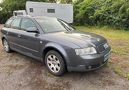 Audi A4 2.0 Avant guter Zustand tüv 03/2026
