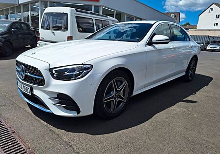 Mercedes-Benz E 300 E 300e AMG Line *LED*SHZ*2 Jahre JS-Garantie*