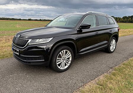 Skoda Kodiaq 2.0 TDI DSG STYLE/Pano/Navi/Leder/AHK/19"