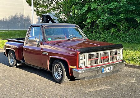 GMC Sierra
