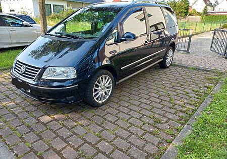 VW Sharan Volkswagen 1.9TDI 110Kw Special 7 Sitzer