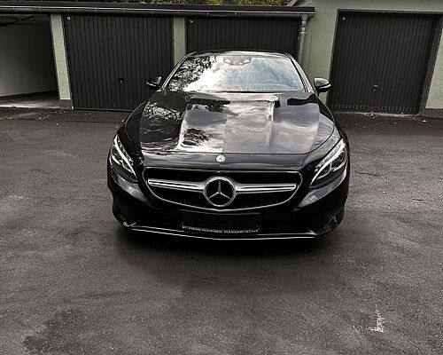 Mercedes-Benz S 500 4MATIC Coupé -