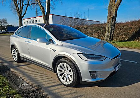 Tesla Model X 75D AUTOPILOT