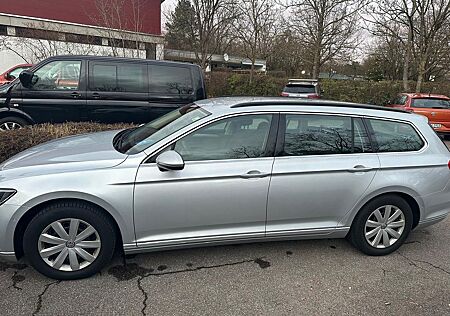 VW Passat Variant Volkswagen 2.0 TDI DSG BMT Comfortline V...