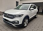 VW T-Cross Volkswagen 1.6 TDI SCR DSG Style - LED RFK AID Lane