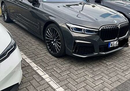BMW 750i xDrive - M-Sport , Garantie bis 07-2026