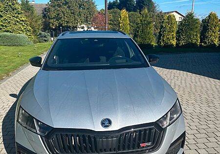 Skoda Octavia 1.4 TSI iV DSG RS PLUS COMBI RS PLUS