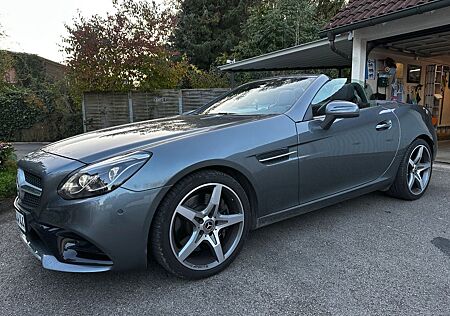 Mercedes-Benz SLC 300 AMG Carbon Pano Comand ILS LED AIRSCARF