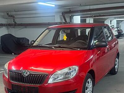 Skoda Fabia 1.2l 44 kW Ambiente Ambiente