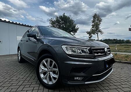 VW Tiguan Volkswagen 2.0 TDI SCR DSG 4MOTION Highline Highline