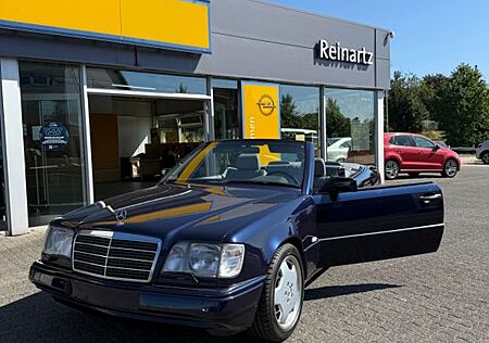 Mercedes-Benz E 320