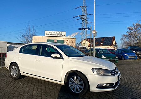 VW Passat Volkswagen Lim. BlueMotion Comfortline *Rechtslenker