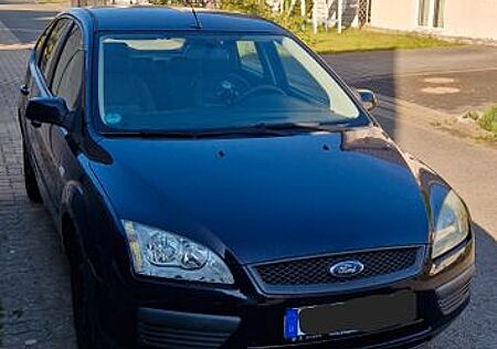 Ford Focus 1,4 Ambiente Ambiente