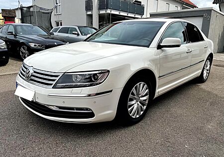 VW Phaeton Volkswagen 3.0 V6 TDI 4MOTION Scheckheft AHK Navi