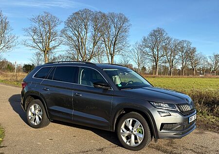 Skoda Kodiaq 2.0 TDI 4x4 SOLEIL AHK Standh. RS Optik
