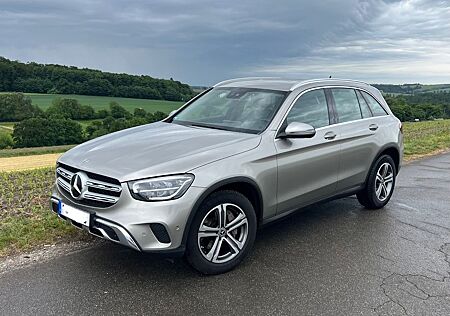 Mercedes-Benz GLC 220 d 4MATIC Autom. - Leder - sehr gepflegt