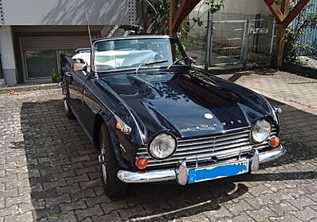 Triumph TR4A