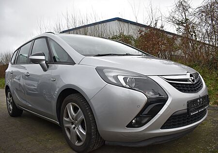 Opel Zafira Tourer /7Sitzer/SHZ/LRH/Tüv neu/ +Garantie