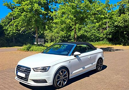 Audi A3 2.0 TDI Cabrio S-Line Plus/ACC/Kamera/19"