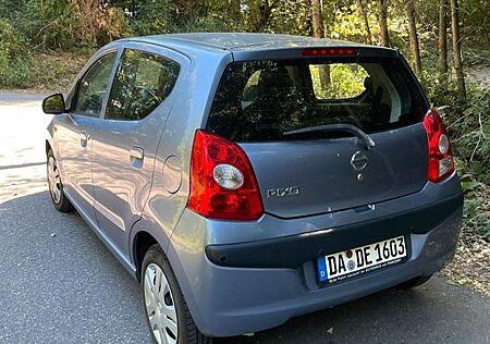 Nissan Pixo