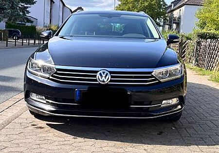 VW Passat Variant Volkswagen 2.0 TDI SCR Highline Variant ...