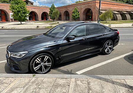 BMW 740d xDrive - Top-Zustand und Optionen