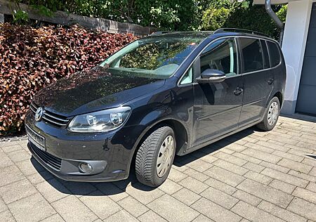 VW Touran Volkswagen Comfortline