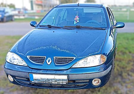 Renault Megane Classic Privilege 1.6 16V Expression