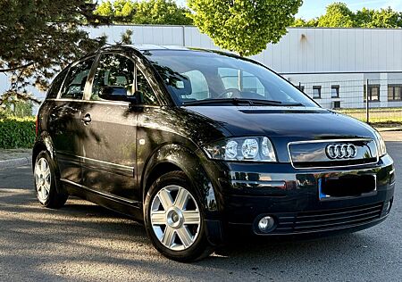 Audi A2 1.4 PDC Scheckheft TÜV bis 03/2027